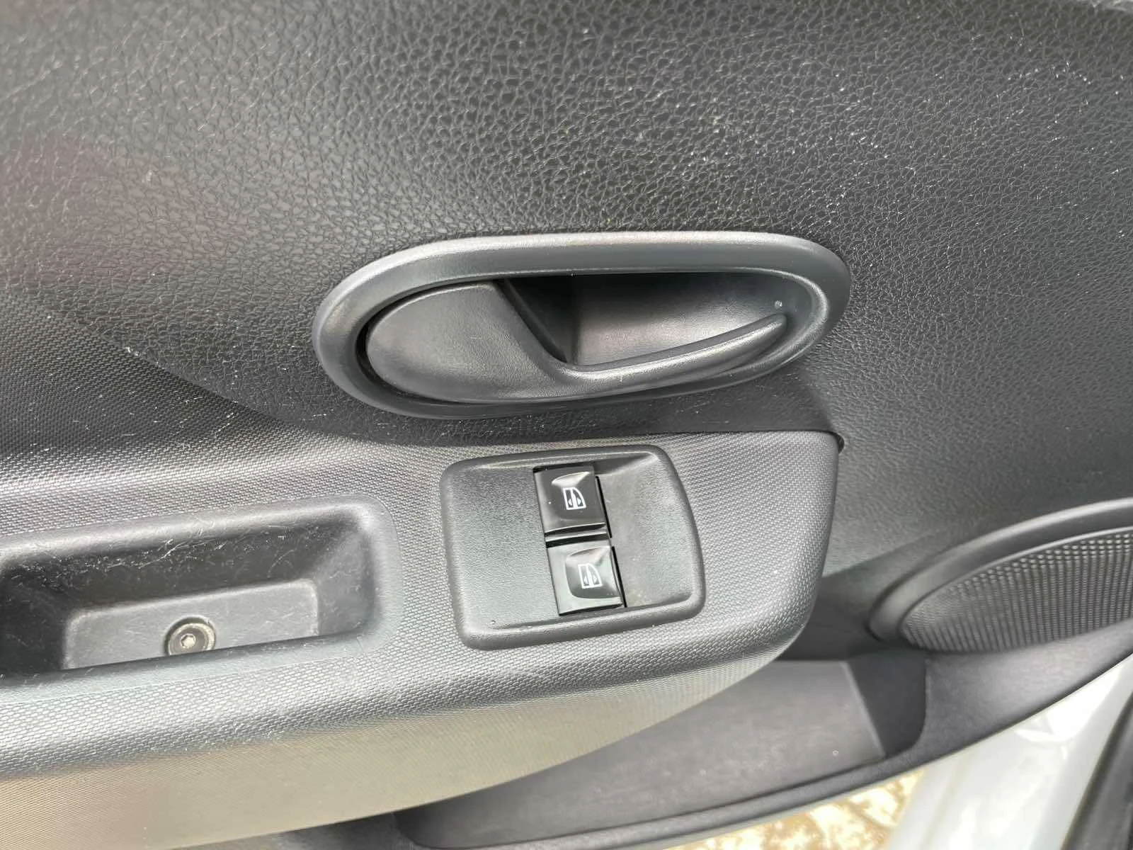Dacia Sandero N1 Ambiance 1.0 SCe , снимка 7 - Автомобили и джипове - 56117102