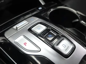 Hyundai Tucson 2.0 2WD MODERN, снимка 9