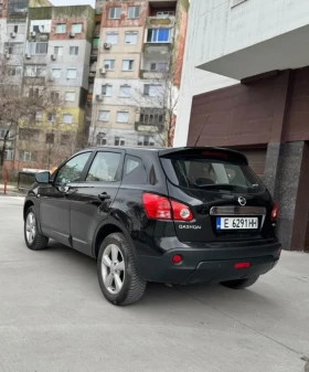 Nissan Qashqai 4x4 panorama - 11000 лв. - 37669451 | Car24.bg