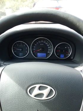 Hyundai IX55 | Mobile.bg    2