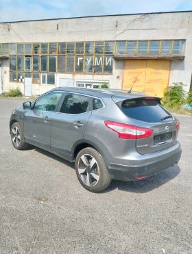 Nissan Qashqai 1.5dci-panorama/360 kamera - 8600 € / 16820.14 лв. - 54667831 3