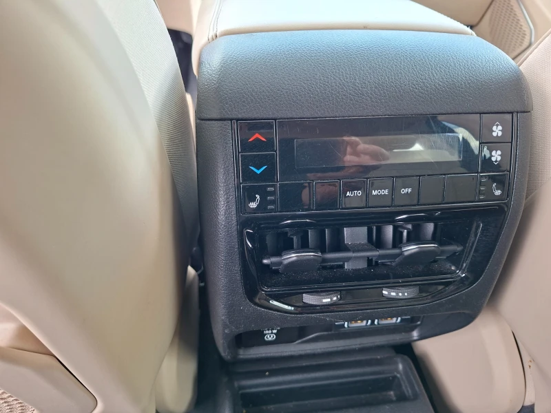 Jeep Grand cherokee 3.6 LONG LIMITED 5+ 1места, снимка 10 - Автомобили и джипове - 50232340