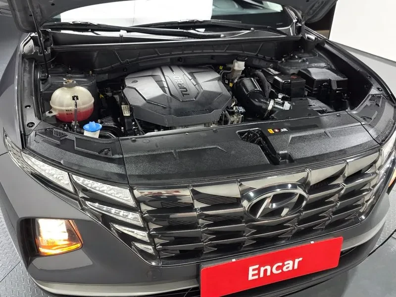 Hyundai Tucson 2.0 2WD MODERN, снимка 6 - Автомобили и джипове - 55843425