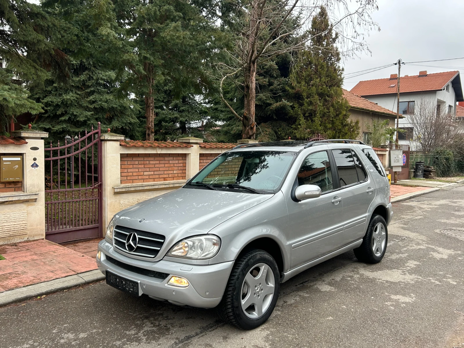 Mercedes-Benz ML 350 3, 7 NAVI KOJA AVTOMAT, снимка 1