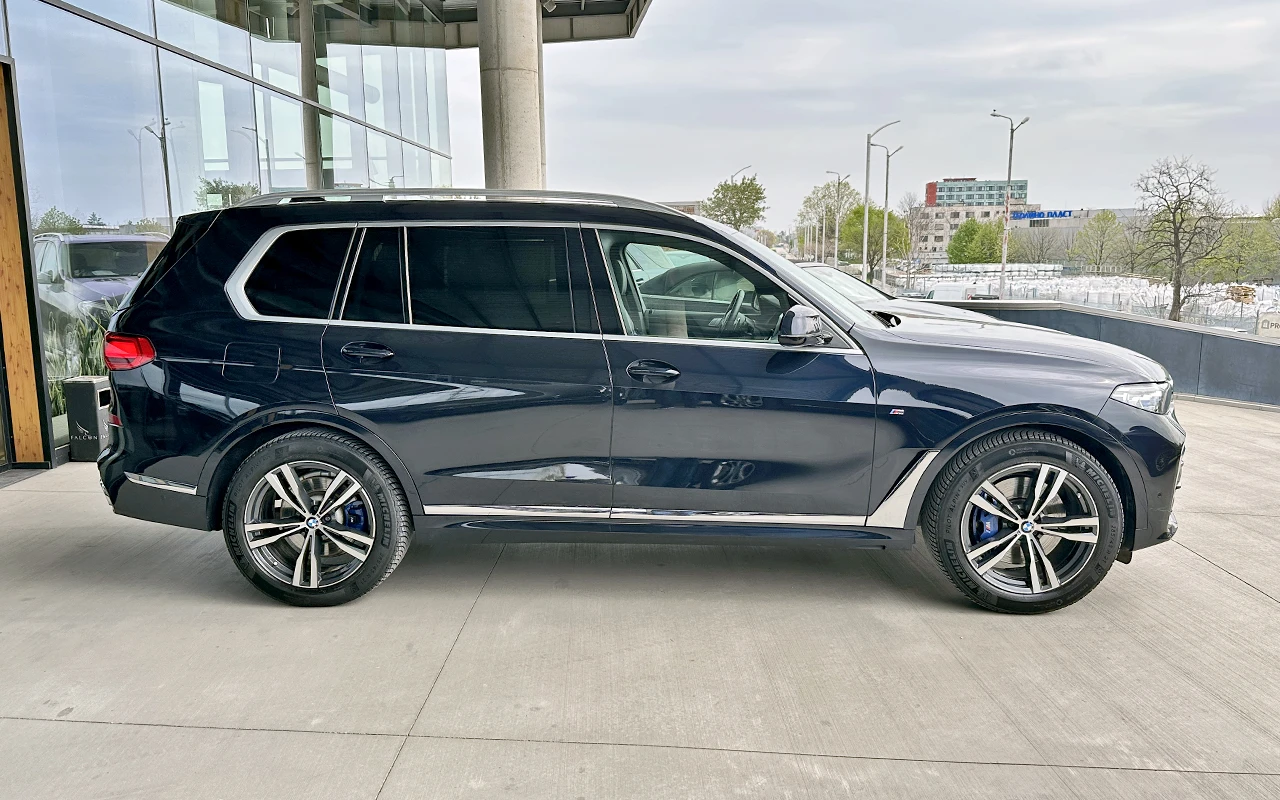 BMW X7 xDrive40i M Sport - изображение 3