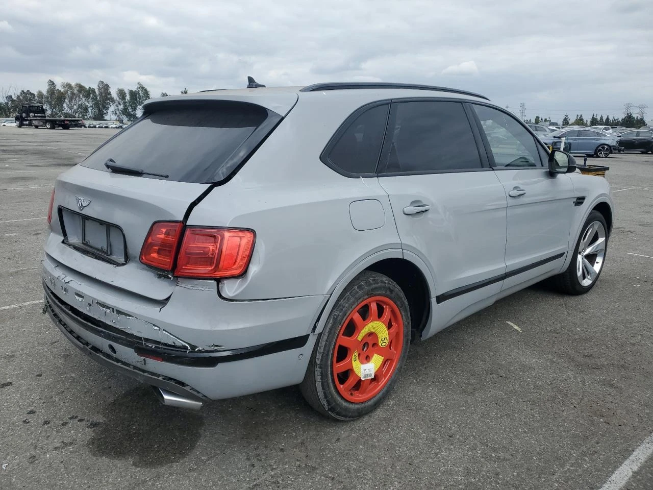 Bentley Bentayga W12 AWD - изображение 3