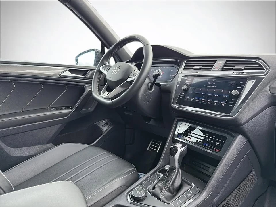 VW Tiguan * R-Line*  * 4-Motion* * АвтоКредит* (ЦЕНА ДО БГ) - изображение 9