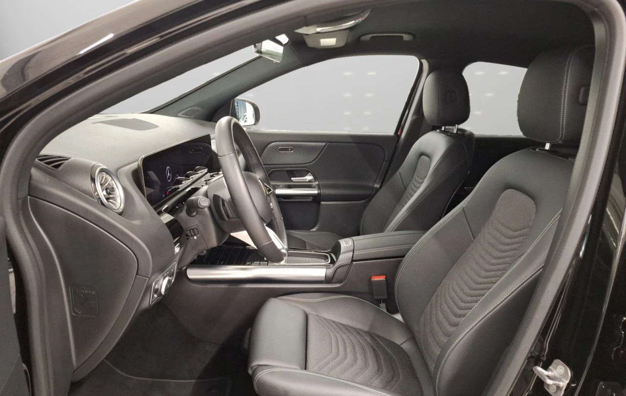 Mercedes-Benz EQA 300/228HP/PROGRESSIVE/CAM/NAVI/LED/AMBI/KLESS/557v - изображение 9