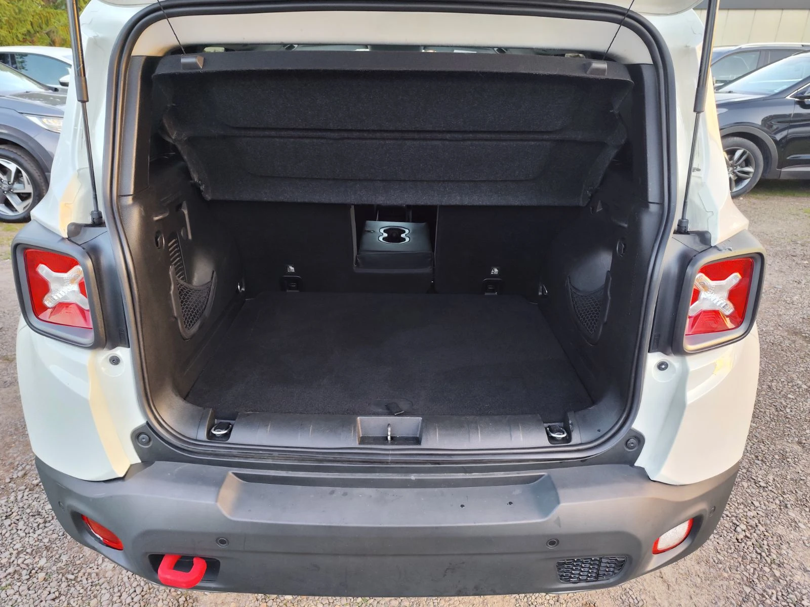 Jeep Renegade  Trailing.AWD, 170 к.с - изображение 6