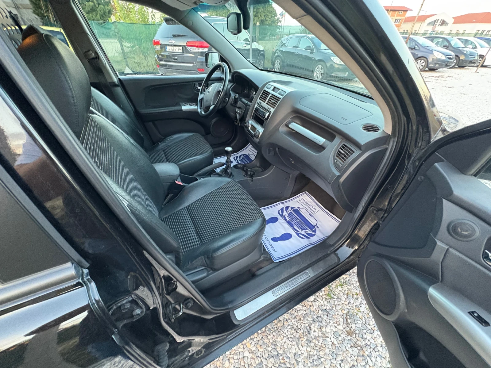 Kia Sportage 4x4 -2.0 dizel 140 ps | Mobile.bg — изображение 12