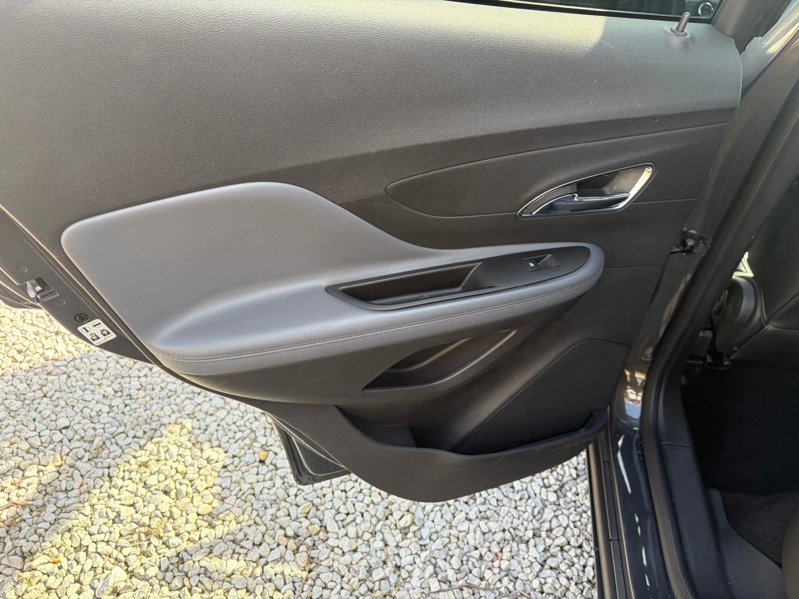 Opel Mokka 1.6CDTI-136k.c. Cosmo /Euro6B/, снимка 14 - Автомобили и джипове - 53723746