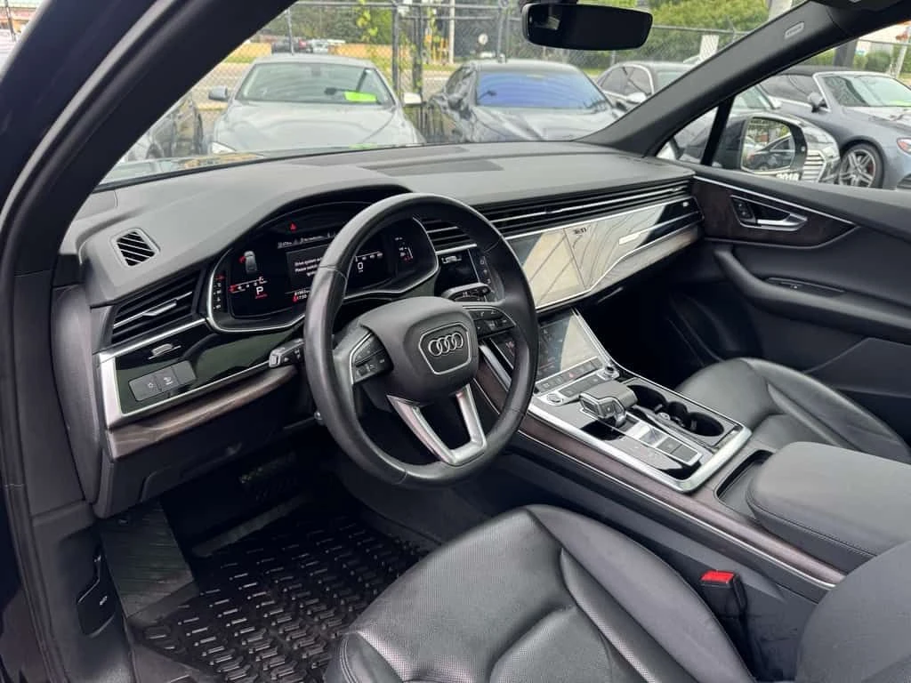 Audi Q7 Progressiv | Black Optic Pkg | 7Pass| Quattro| , снимка 11 - Автомобили и джипове - 53975430