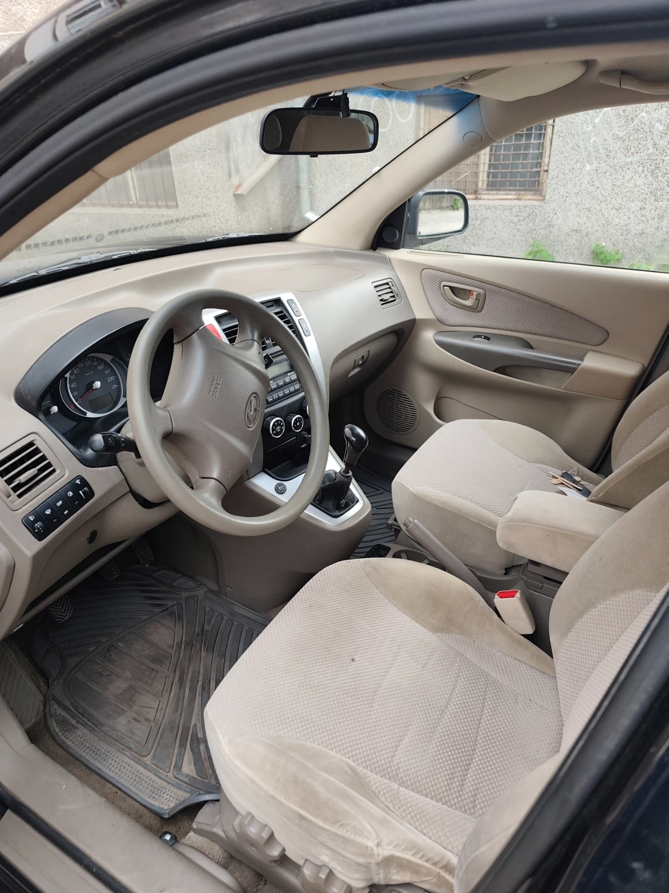 Hyundai Tucson Газ, снимка 6 - Автомобили и джипове - 54125670