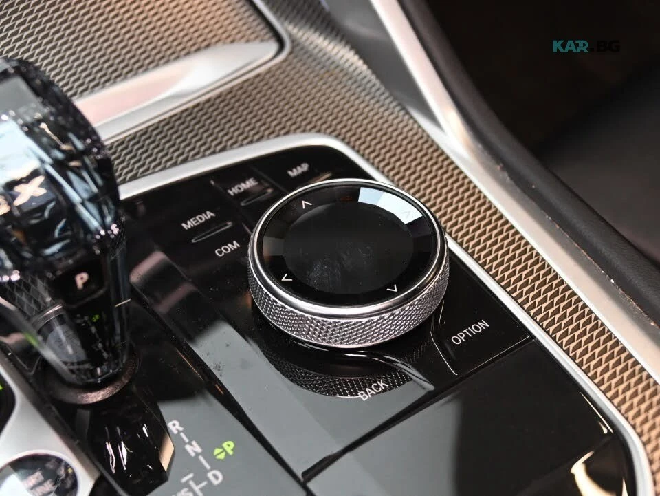 BMW X6 XDrive40i * HeadUp *  AвтоКредит * (ЦЕНА ДО БГ), снимка 10 - Автомобили и джипове - 54741681