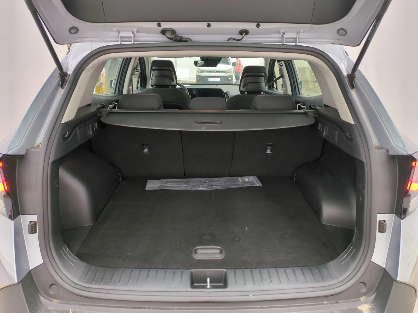 Kia Sportage HEV 1.6 T-GDI ACTIVE 230, снимка 9 - Автомобили и джипове - 55434803