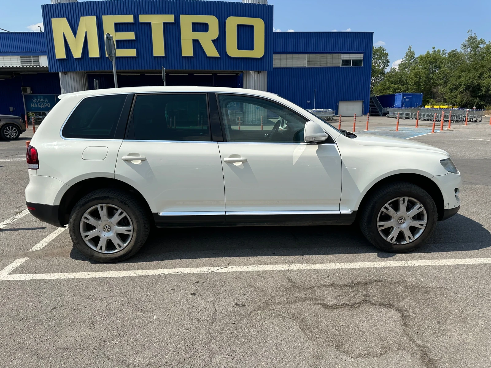VW Touareg 3.0 TDI, снимка 5 - Автомобили и джипове - 55616397