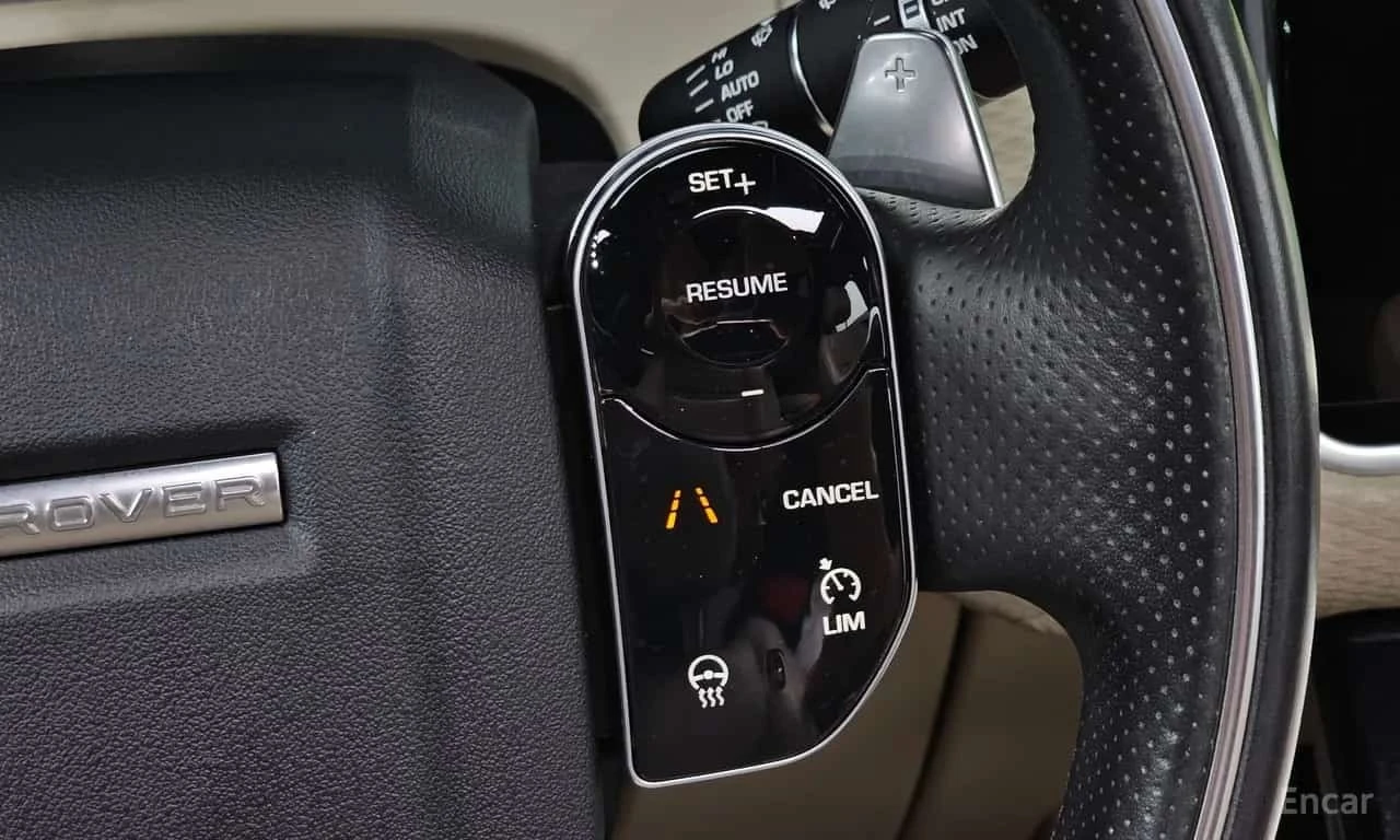 Land Rover Range Rover Velar * 3.0 D300 R Dynamic SE/ФИНАНСИРАНЕ, снимка 16 - Автомобили и джипове - 56301223