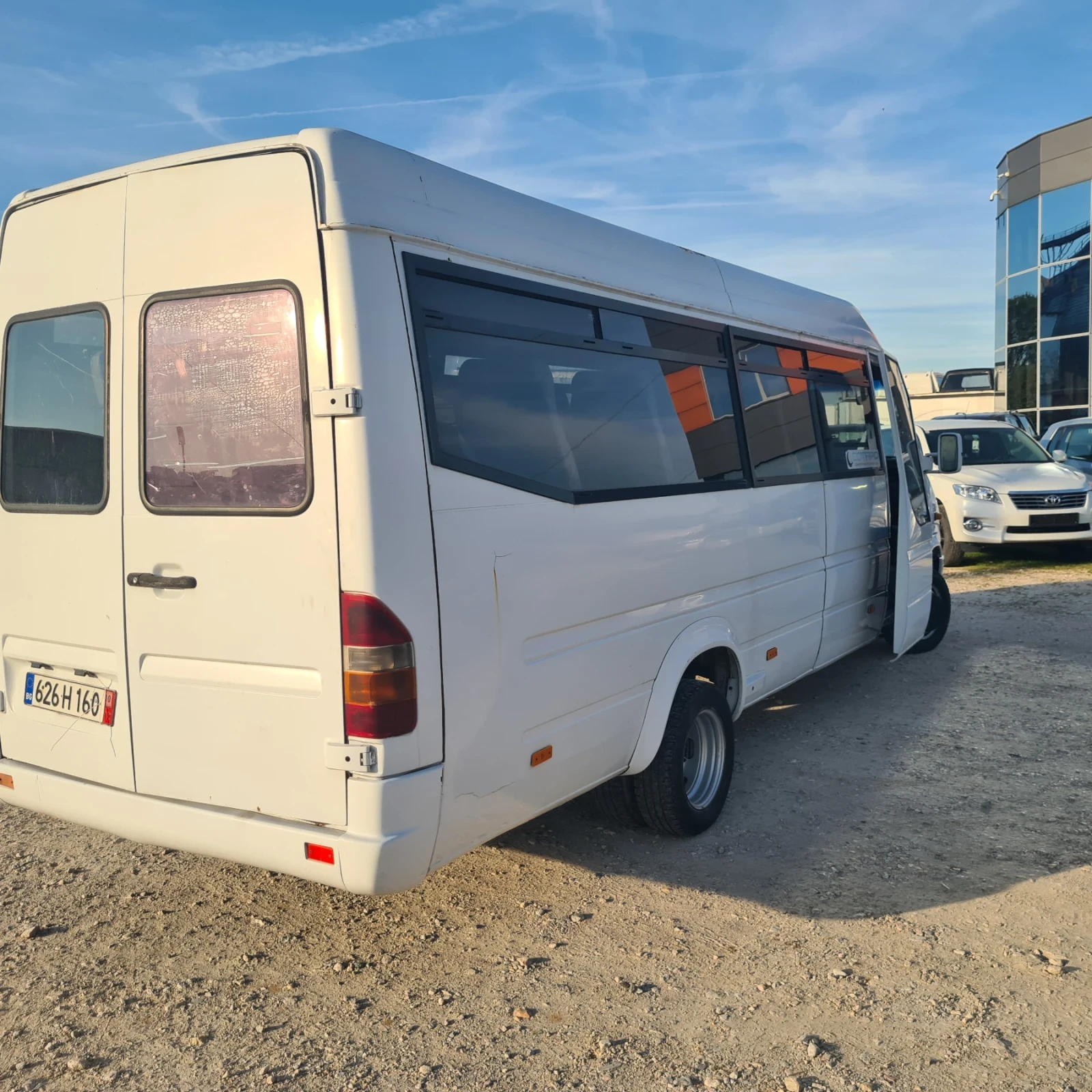 Mercedes-Benz Sprinter 412, снимка 8 - Бусове и автобуси - 54341324