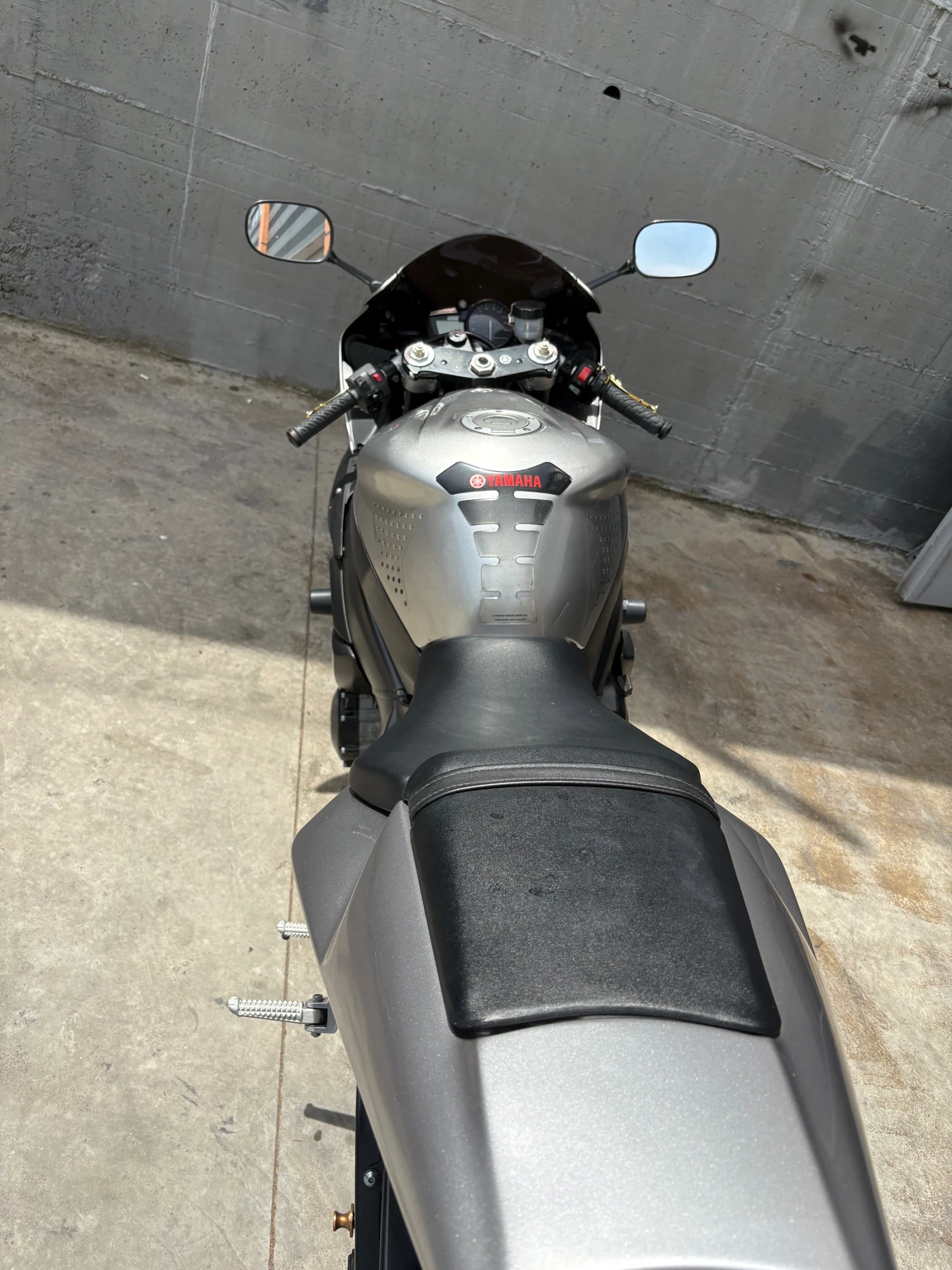 Yamaha YZF-R1  - изображение 5