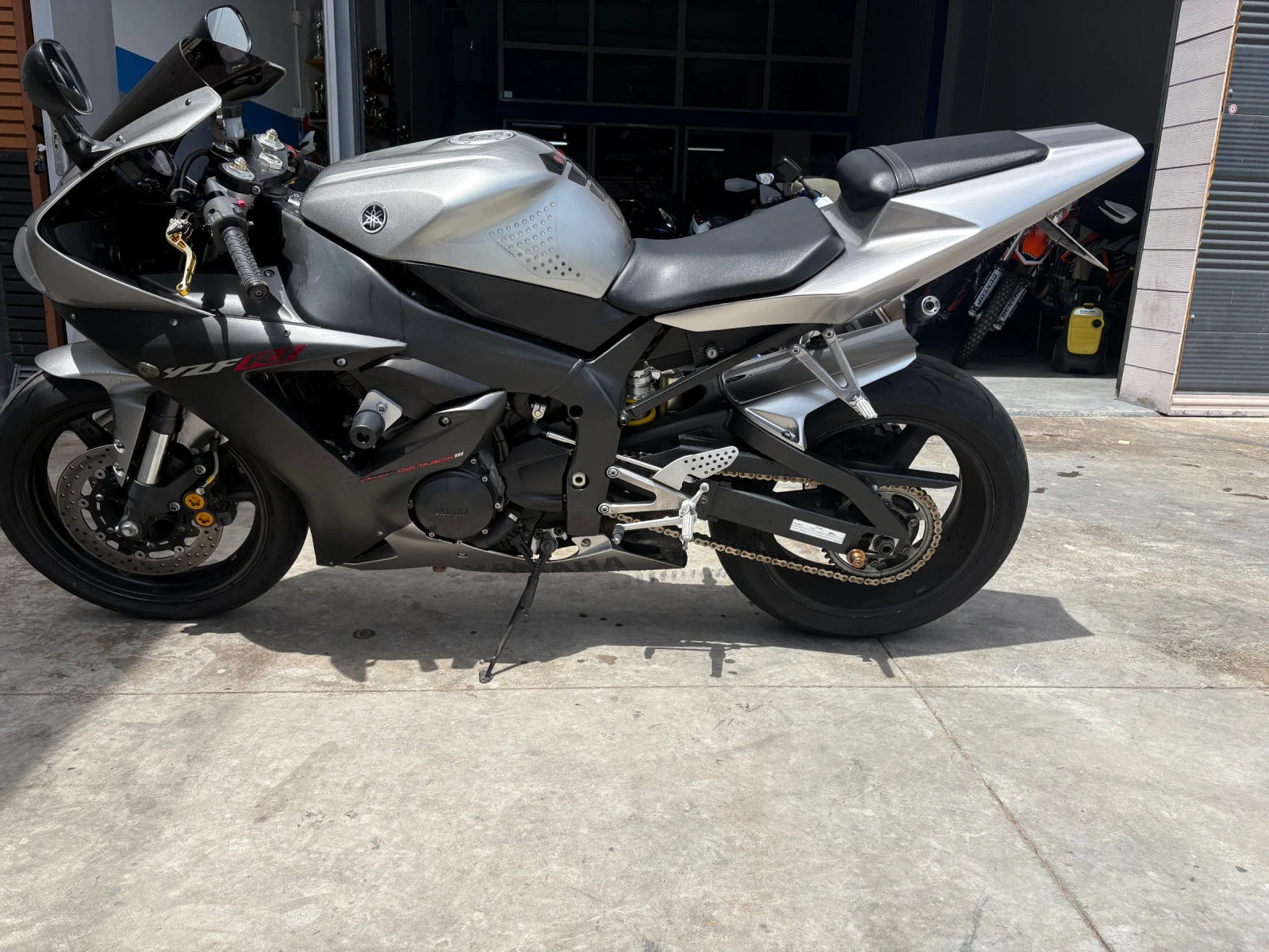 Yamaha YZF-R1  - изображение 3