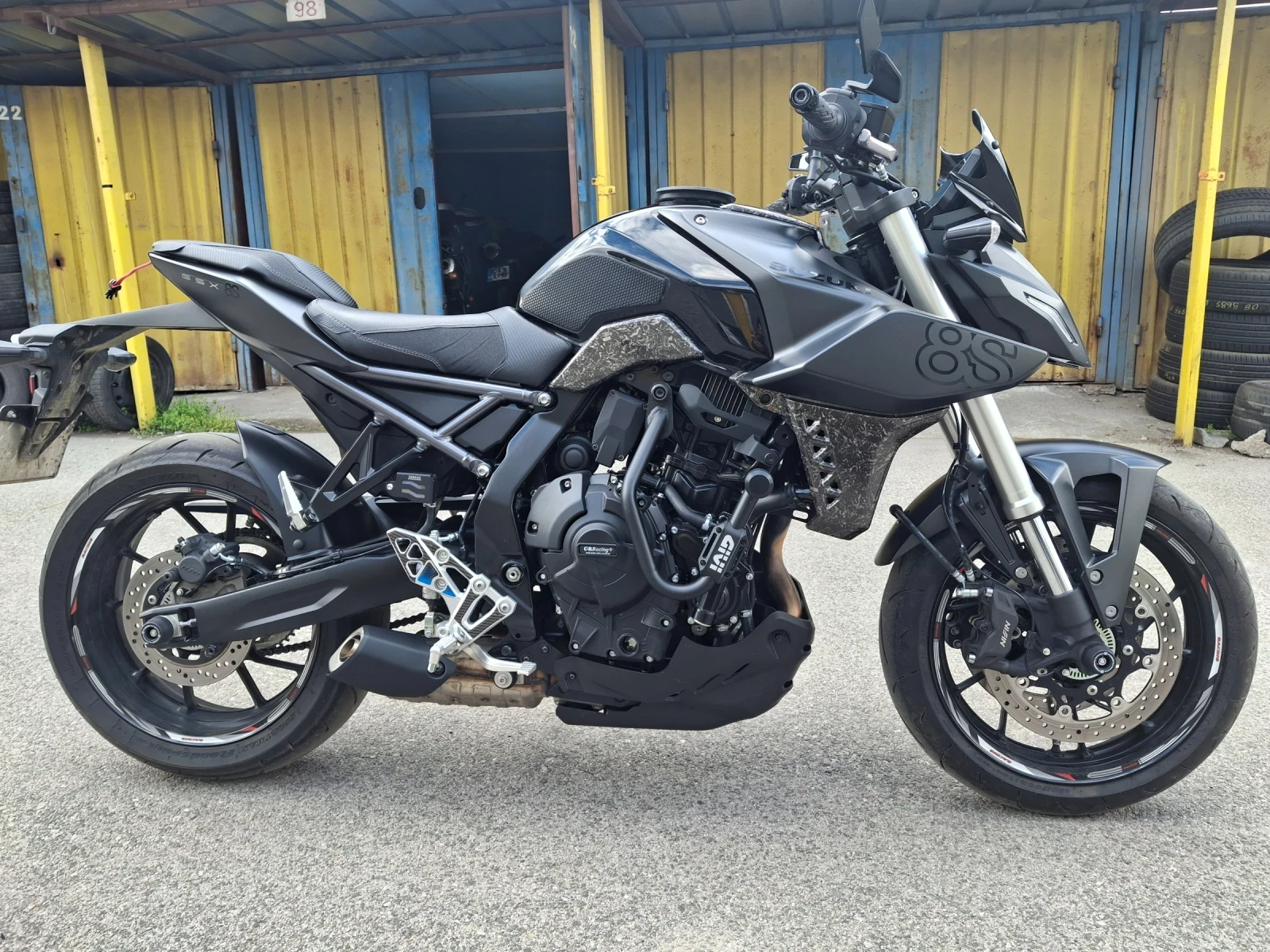 Suzuki Gsx