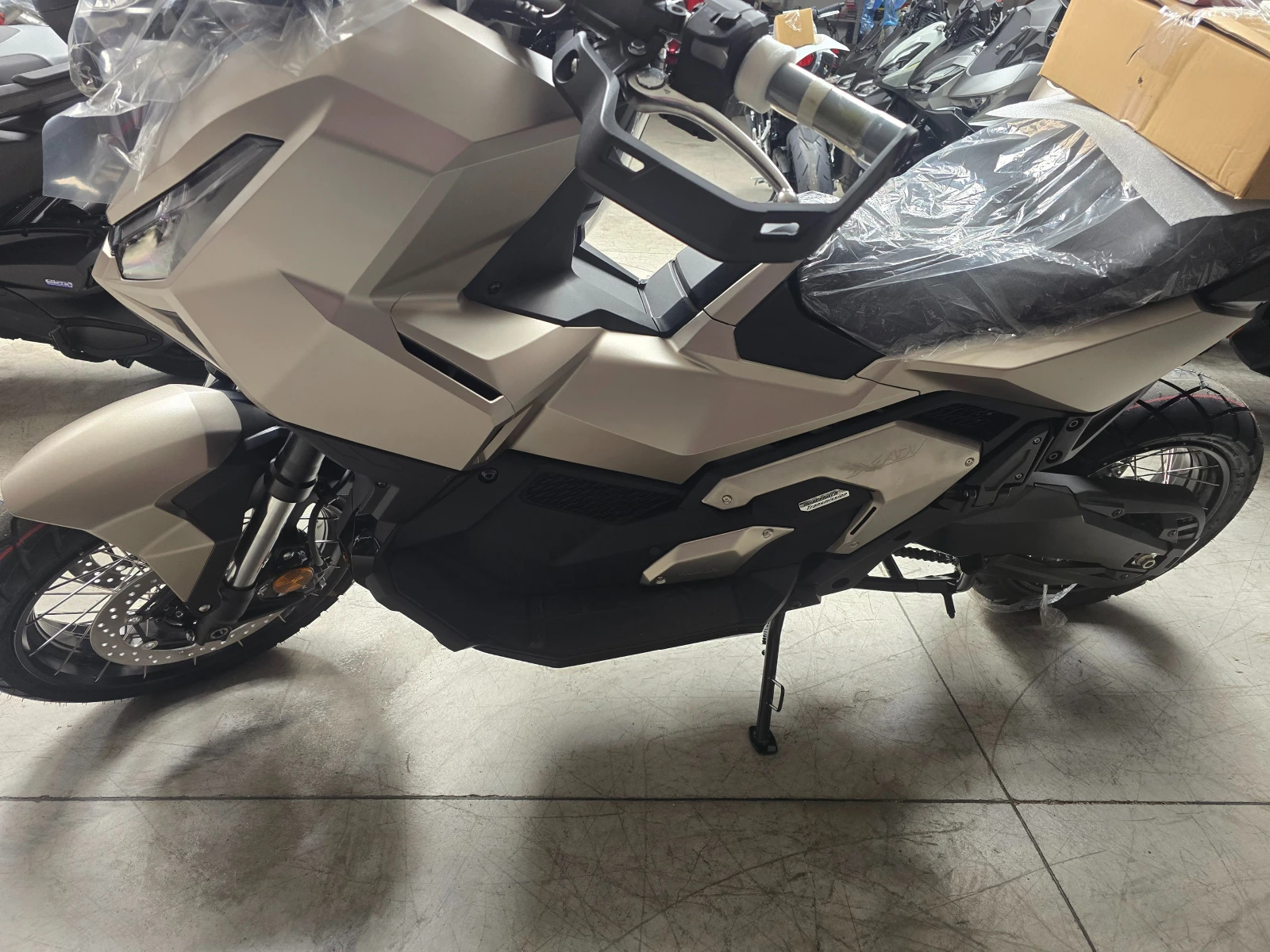Honda X-ADV 750 2027 10th Anniversary NEW!! | Mobile.bg � ����������� 10