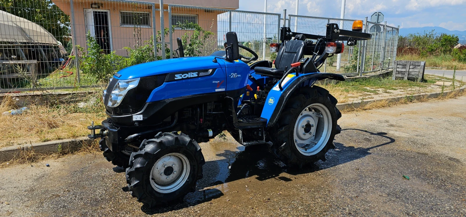 Трактор Solis S26, снимка 1