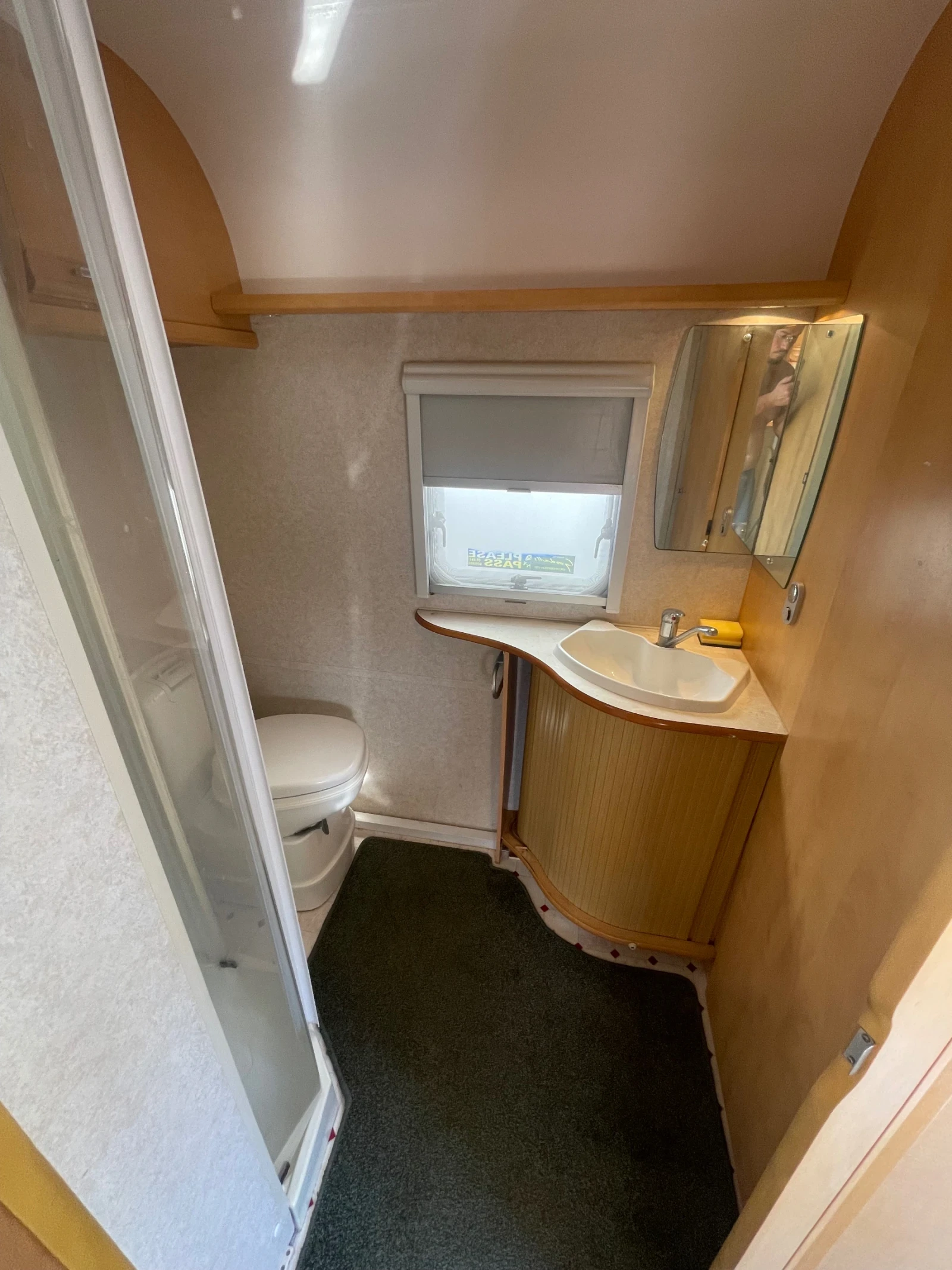  Bailey Pageant | Mobile.bg   12