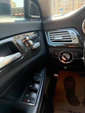 Mercedes-Benz CLS 500 V8 , снимка 8