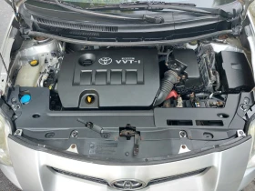 Toyota Auris 1.6i, снимка 9