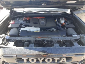 Toyota Sienna SR5 3.4i hybrid, снимка 12