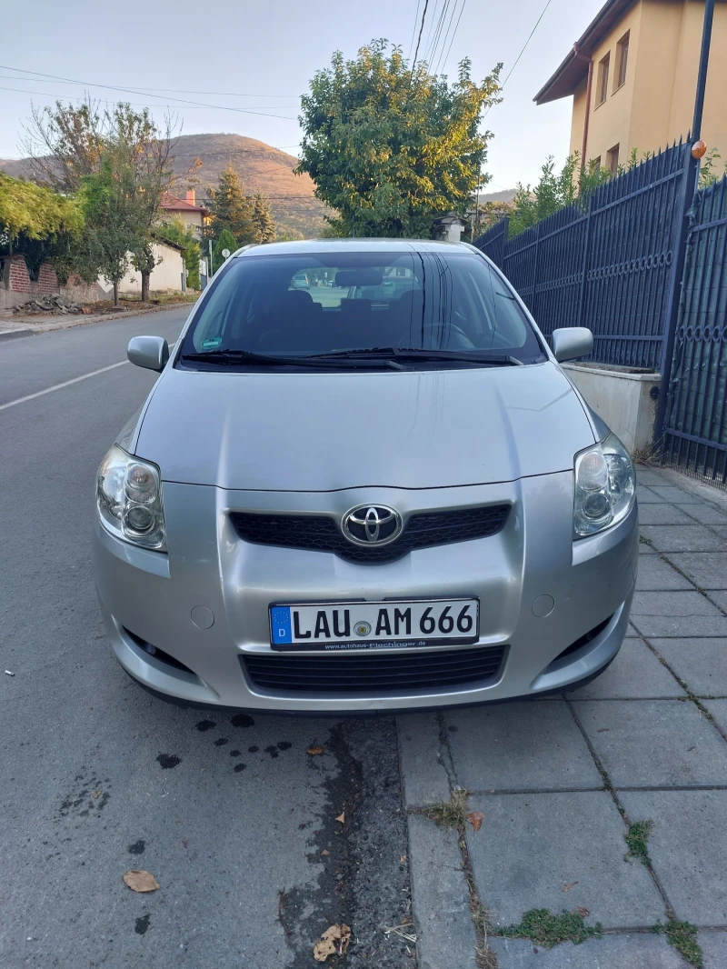 Toyota Auris 1.6i, снимка 1 - Автомобили и джипове - 47511589