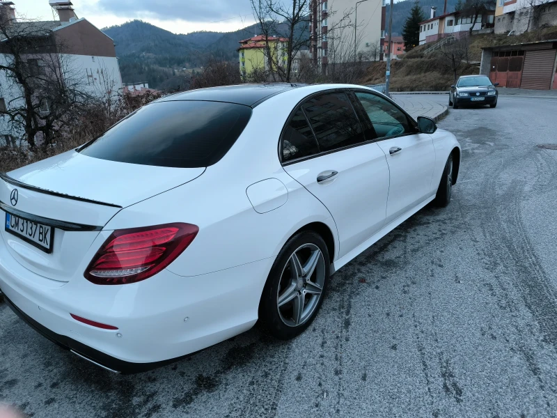 Mercedes-Benz E 400 4MATIC, снимка 6 - Автомобили и джипове - 48947993