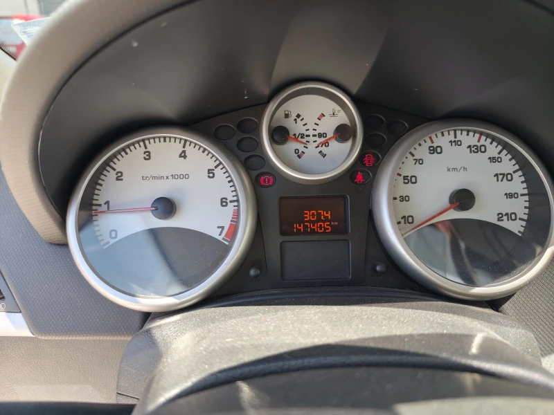 Peugeot 207, снимка 9 - Автомобили и джипове - 52680960