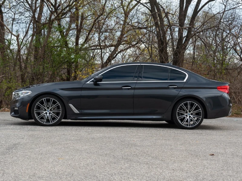 BMW 540 * 540d XDrive / No Accidents * CARFAX * ЦЕНА ДО БГ, снимка 8 - Автомобили и джипове - 52923944