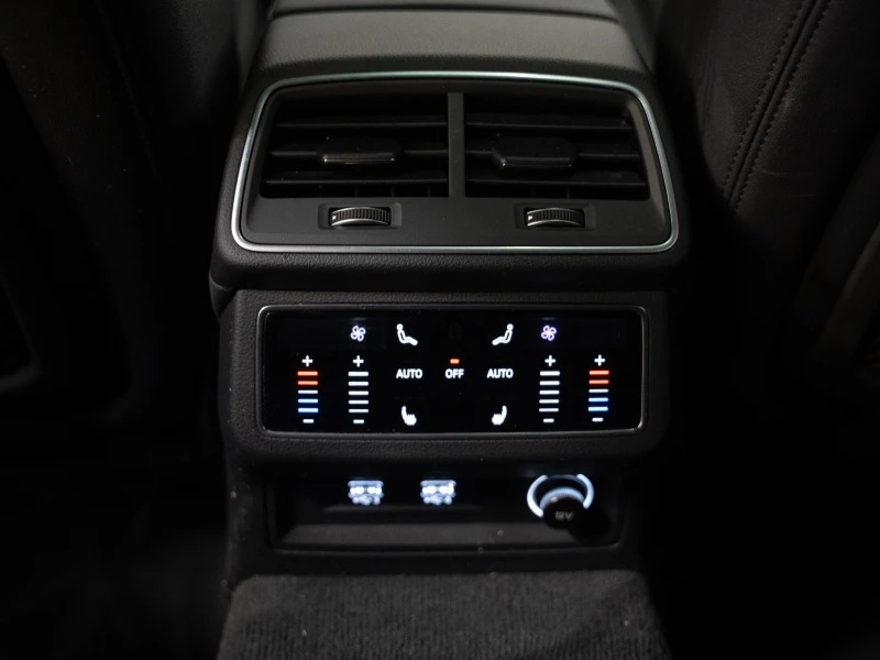 Audi A7 Sportback 55 | S-LINE | С РЕГИСТРАЦИЯ & АВТОКРЕДИТ, снимка 11 - Автомобили и джипове - 53513368