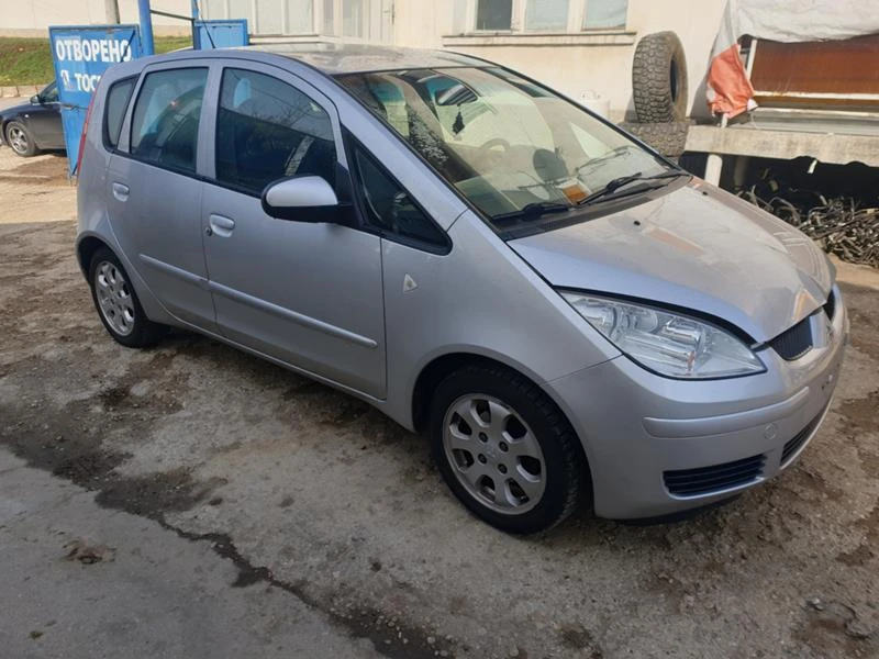 Mitsubishi Colt 1.3 16V 95к.с, снимка 14 - Автомобили и джипове - 46668225