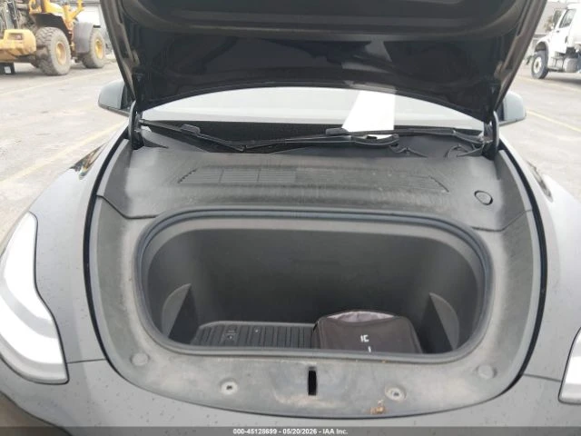 Tesla Model Y LONG RANGE DUAL MOTOR, снимка 10 - Автомобили и джипове - 54772970