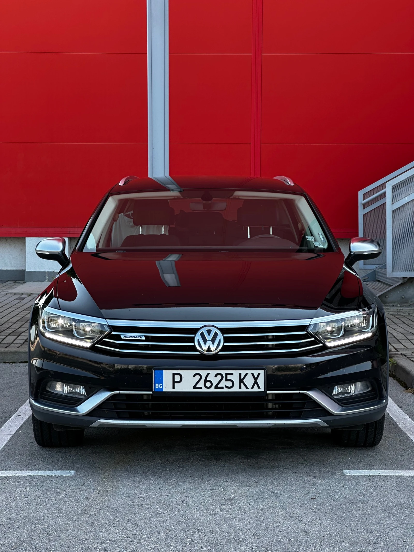 VW Passat ALLTRACK* 4Motion* LED* Digital* Distro* Lane Assi - изображение 2