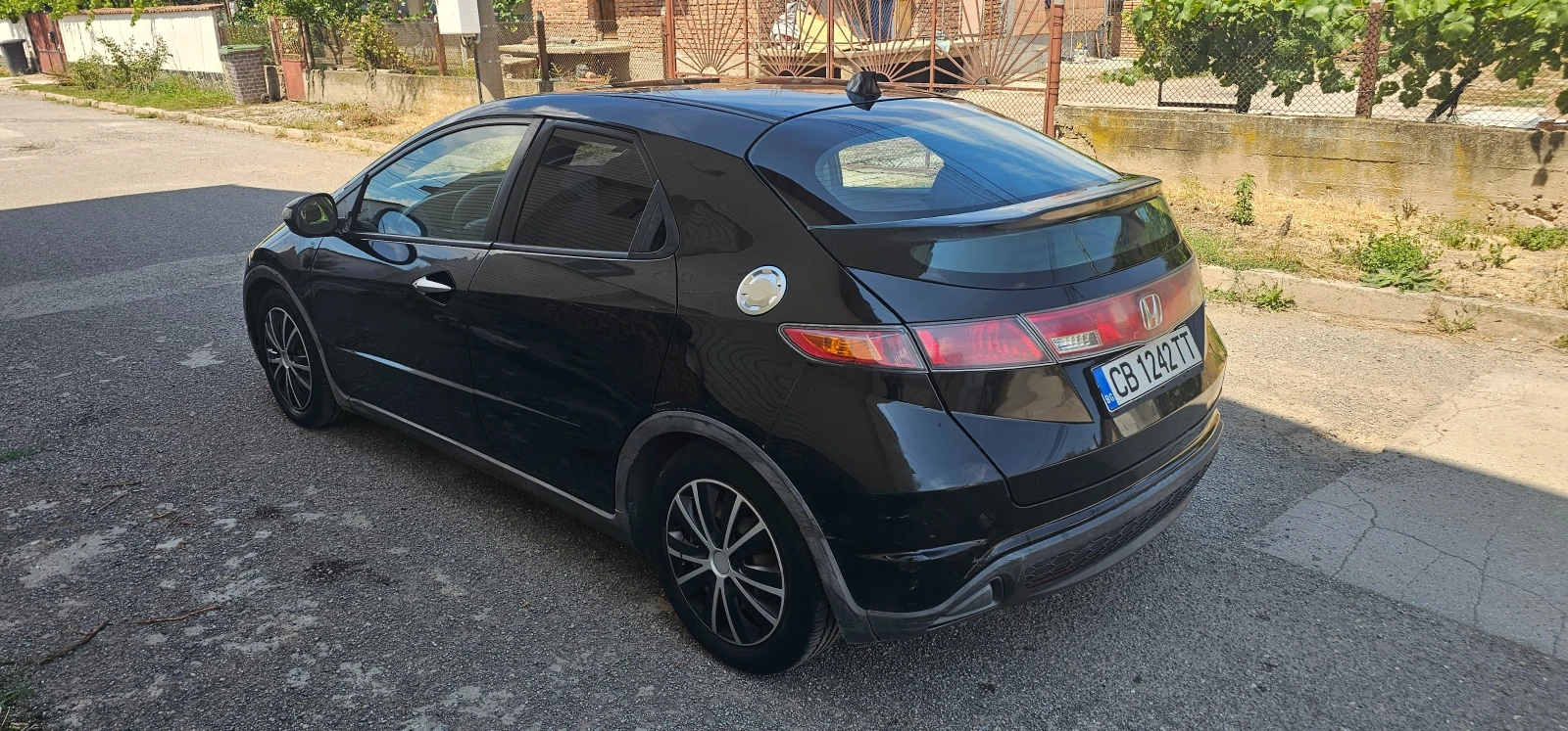Honda Civic 1.4i GAS  - изображение 8