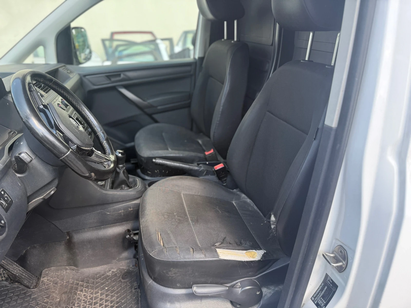 VW Caddy 1.4, 110 к.с., метан  - изображение 7