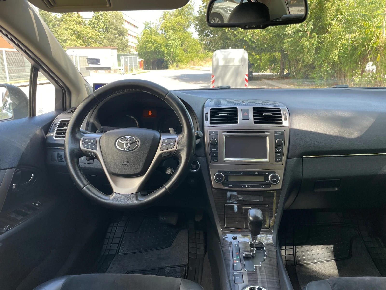 Toyota Avensis 2.2 D4D 150кс | Mobile.bg — изображение 12