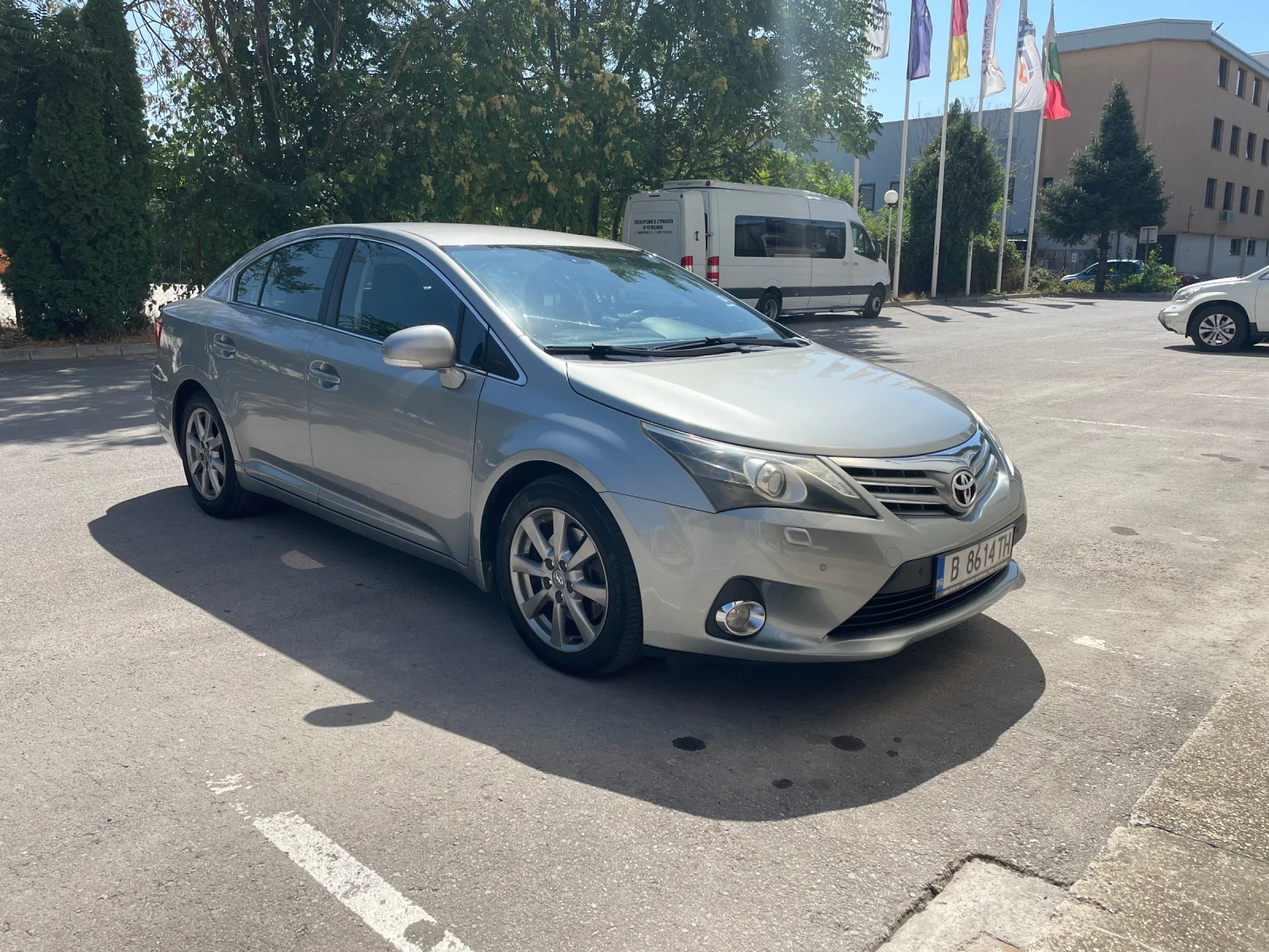 Toyota Avensis 2.2 D4D 150кс - изображение 8