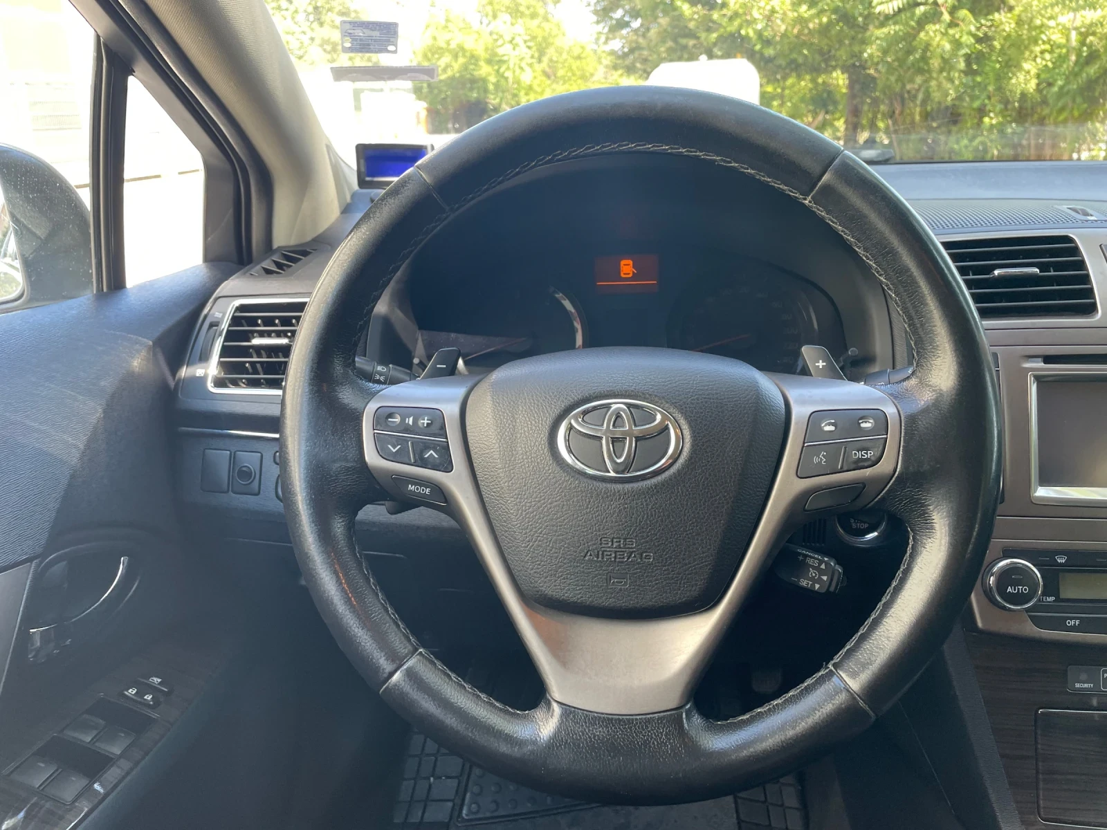 Toyota Avensis 2.2 D4D 150кс | Mobile.bg — изображение 13