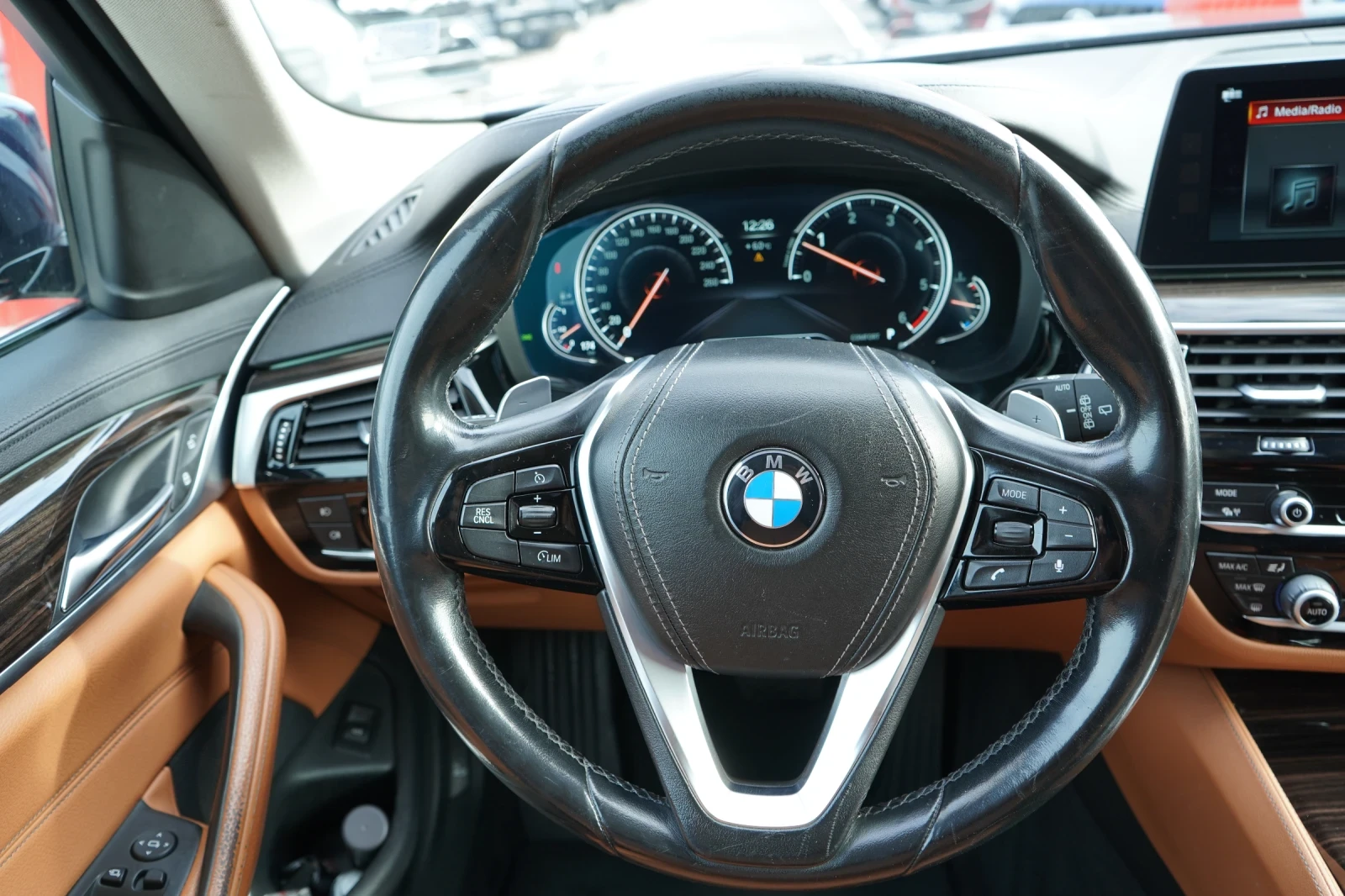 BMW 530 d* xDrive* LUXURY* HUD*  | Mobile.bg   10