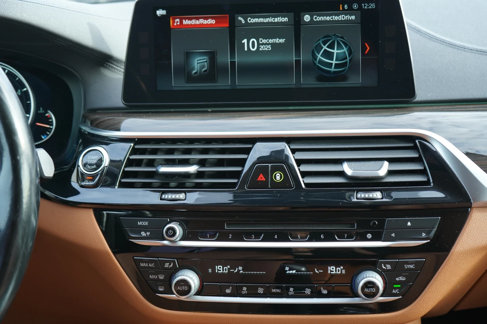 BMW 530 d* xDrive* LUXURY* HUD*  | Mobile.bg   12