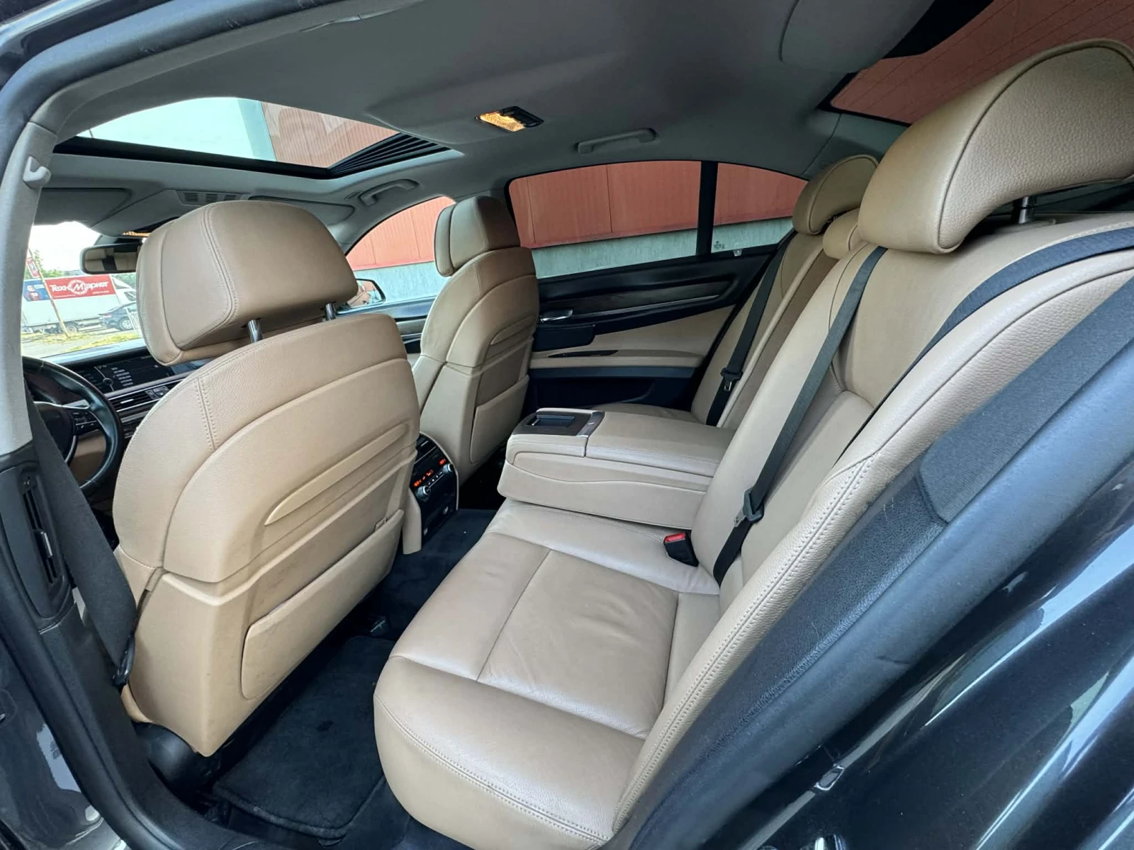 BMW 730  - изображение 9