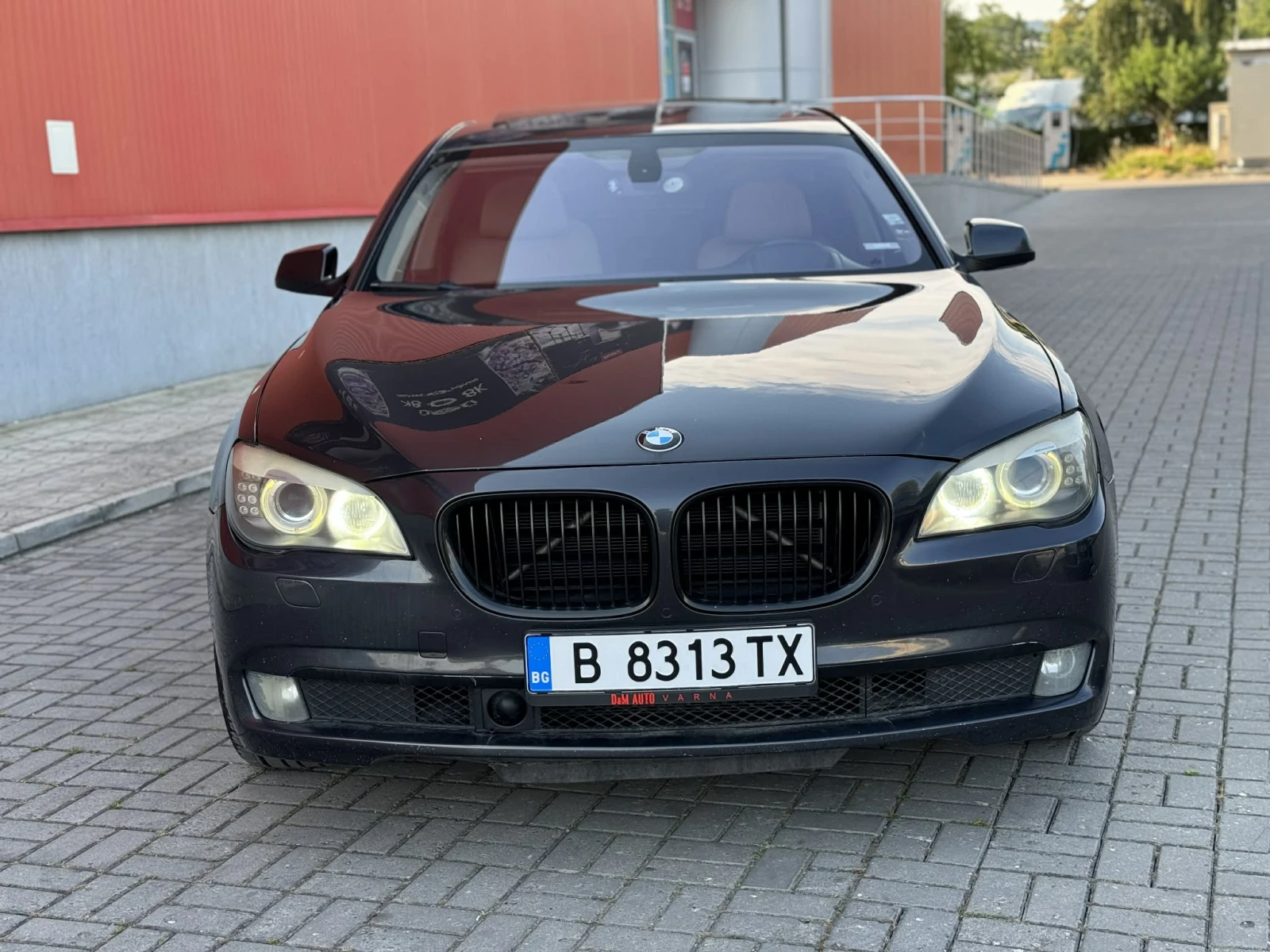 BMW 730  - изображение 2