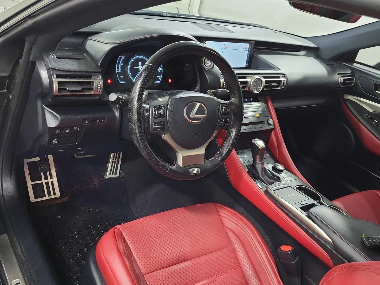 Lexus RC 300h * * CARFAX * * АВТО КРЕДИТ * * , снимка 7 - Автомобили и джипове - 53772103