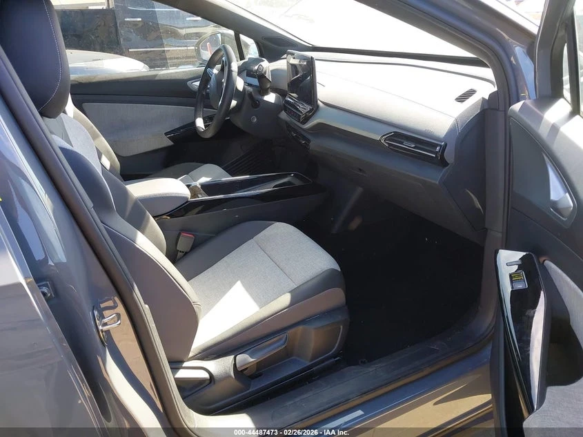 VW ID.4 STANDART | ЦЕНА ДО БЪЛГАРИЯ | , снимка 5 - Автомобили и джипове - 53813161